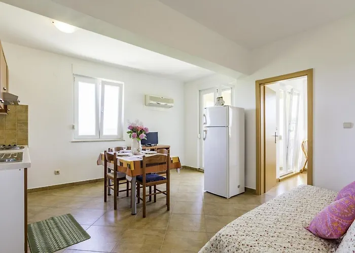 Monte Rosso 게스트하우스 사부드리자